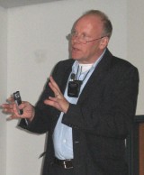 Prof. Dr. Benedikt Grothe